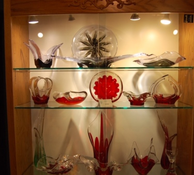 tiffin-glass-museum-shoppe-photo